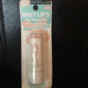Maybelline Baby Lips Dr Rescue medicated Balm New